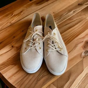 Women’s Size 8.5 Tommy Hilfiger Shoes